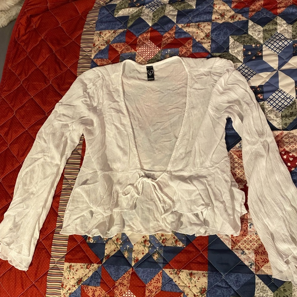 Windsor flowy top